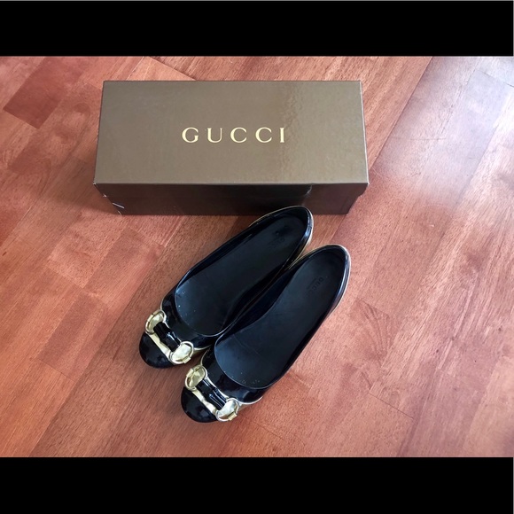 GUCCI BALLERINA FLATS - Picture 1 of 8